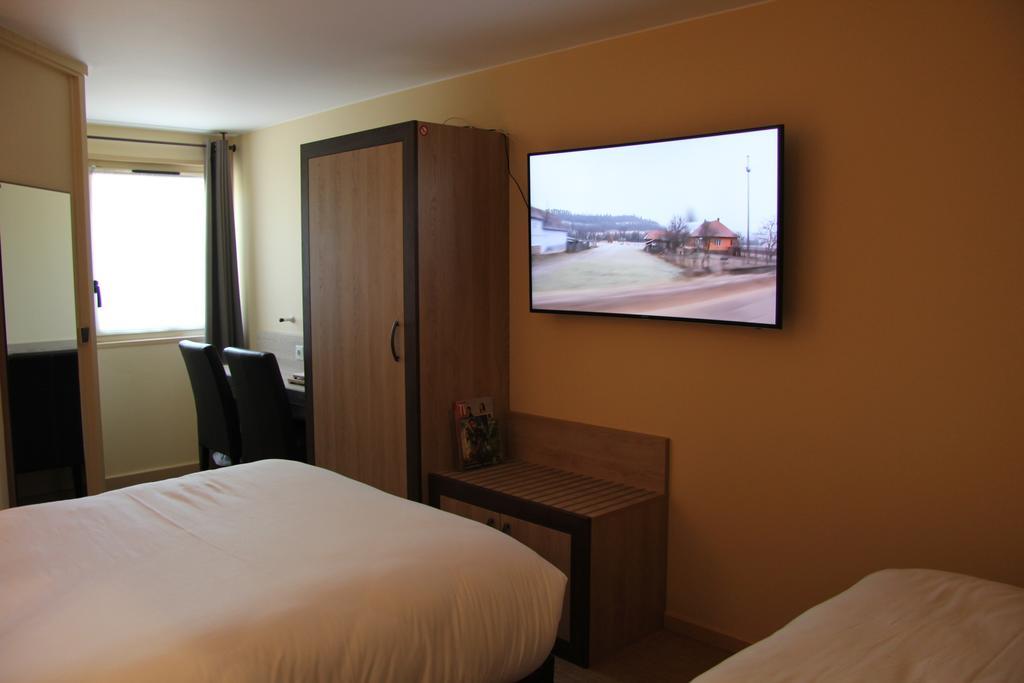 Logis Lhotel Restaurant Antony Verrieres Le Buisson Massy  Pokoj fotografie