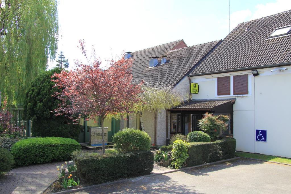Logis Lhotel Restaurant Antony Verrieres Le Buisson Massy  Exteriér fotografie